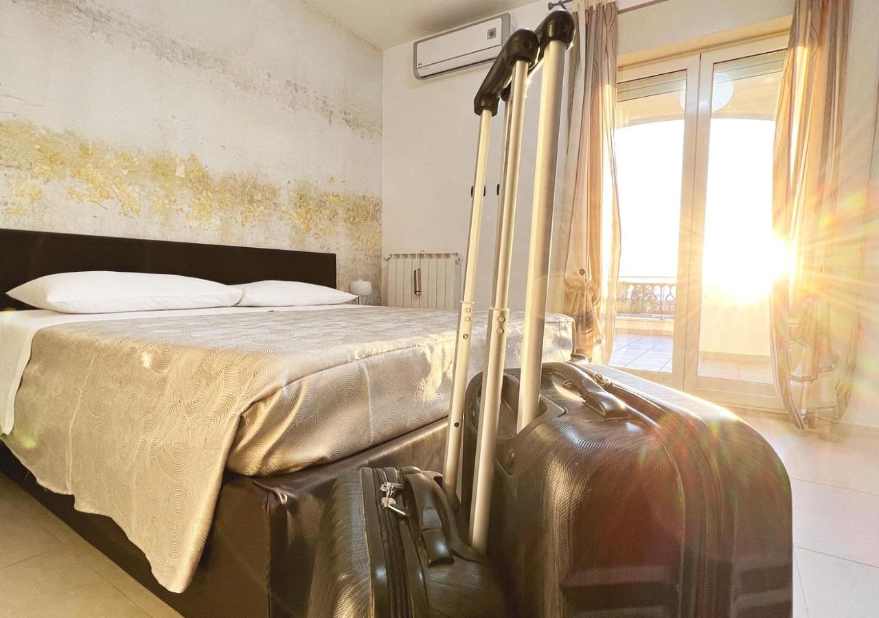 Skyline Hotel Civitavecchia Ngoại thất bức ảnh
